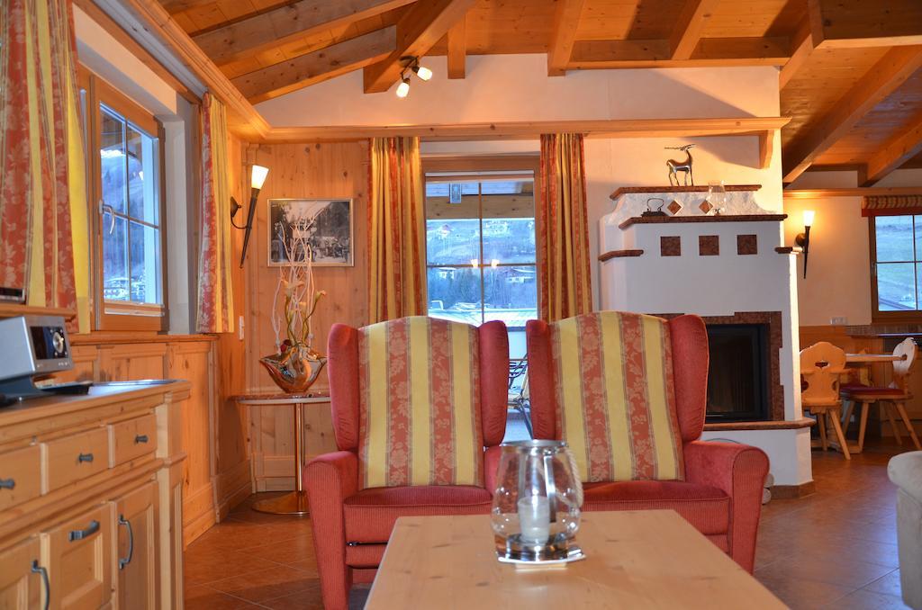 Penthouse Kitzpanorama Apartment Kaprun Ruang foto