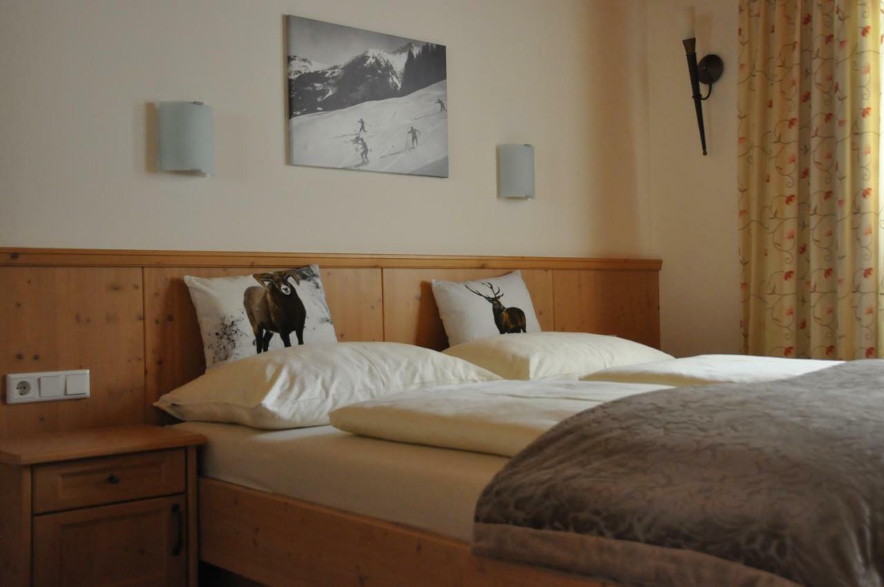 Penthouse Kitzpanorama Apartment Kaprun Bagian luar foto